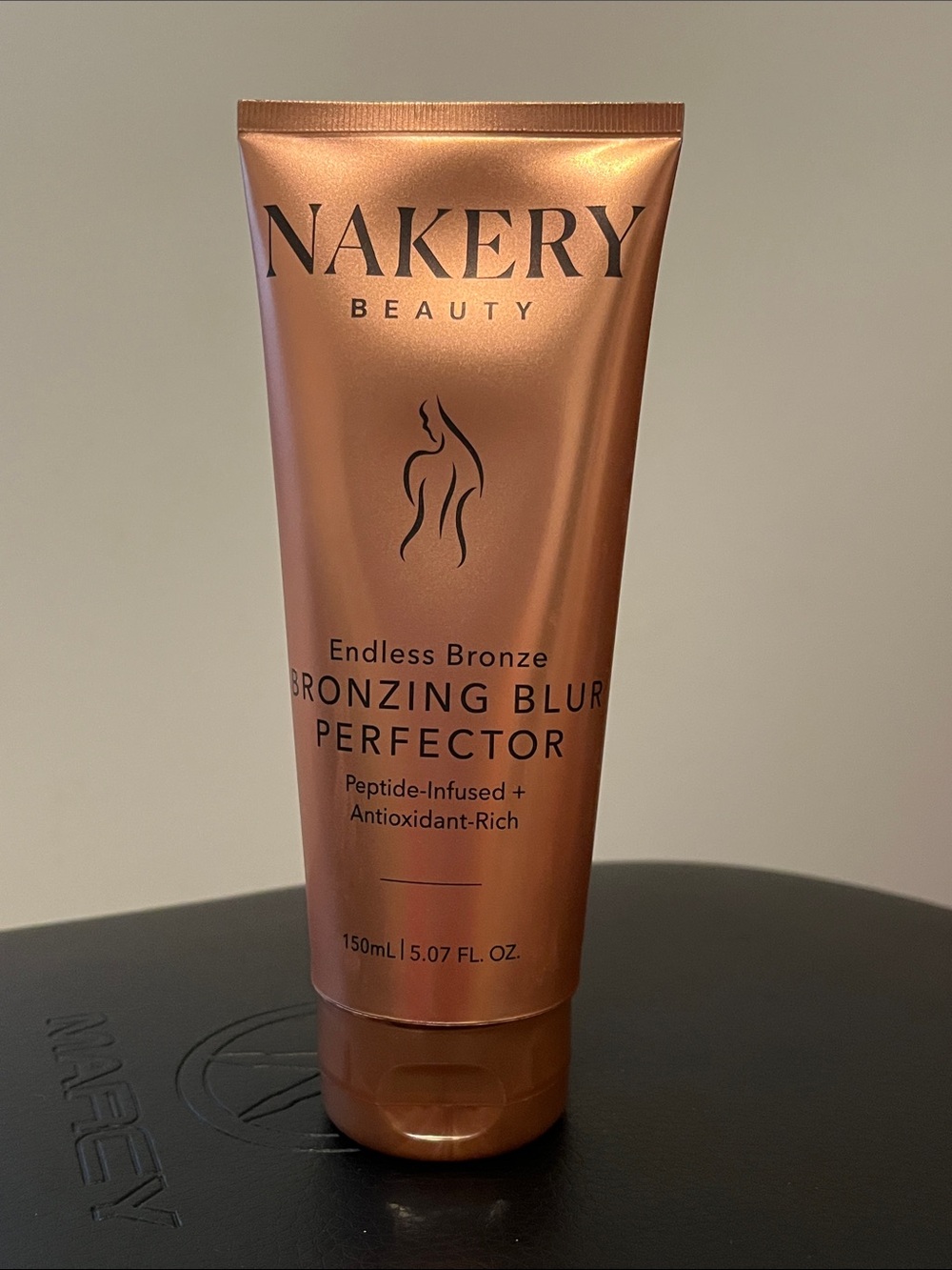 Nakery Beauty Endless Bronze Bronzing Blur Perfector — Bronze